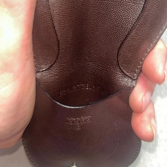 Gucci Brown Leather Pouch/Coin Purse - Picture 9 of 11